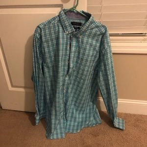 Crown&Ivy Men’s Button Down